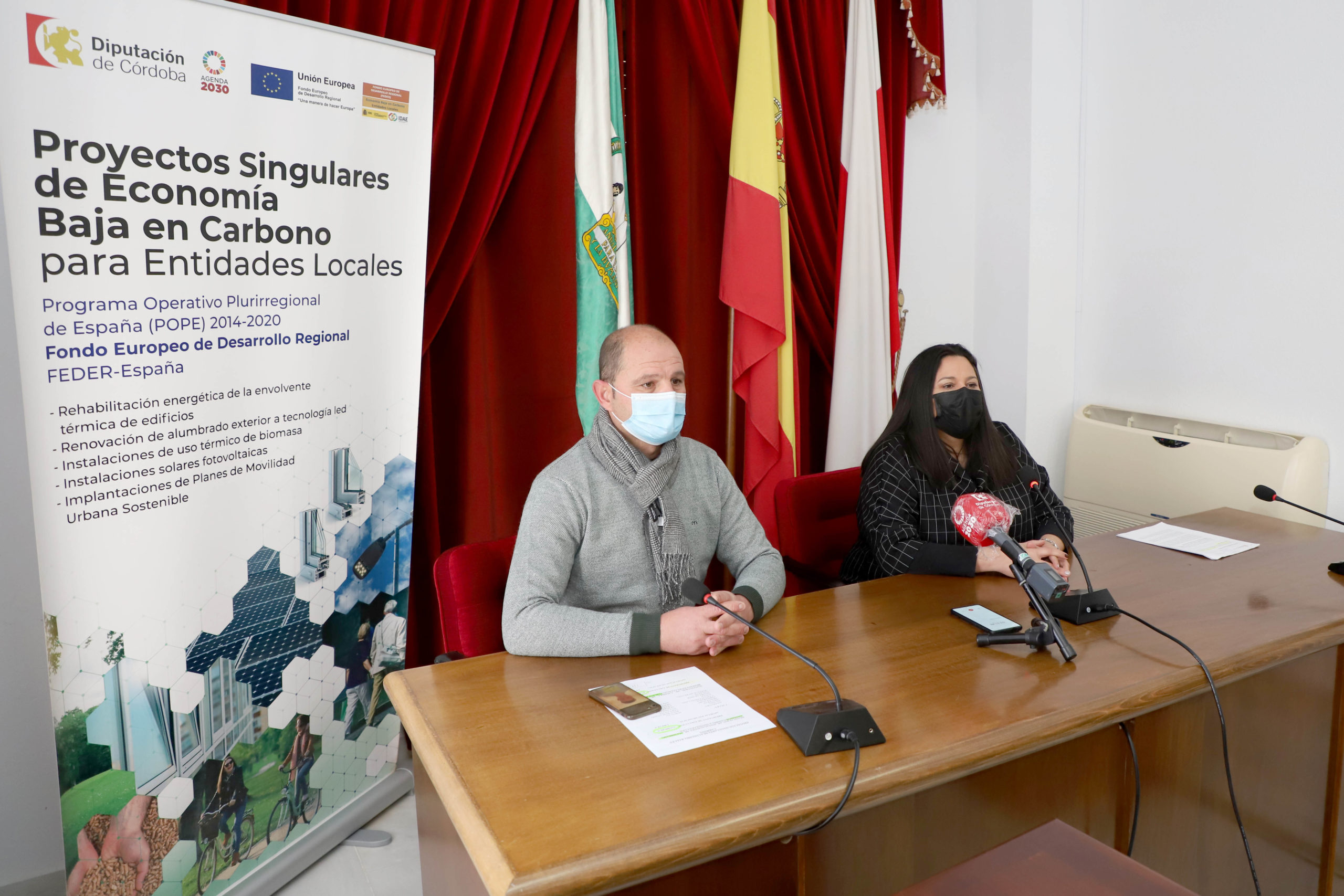 Comienzan las obras de sustitución de la caldera de biomasa del CEIP Montealbo de Montalbán de Córdoba y del alumbrado exterior