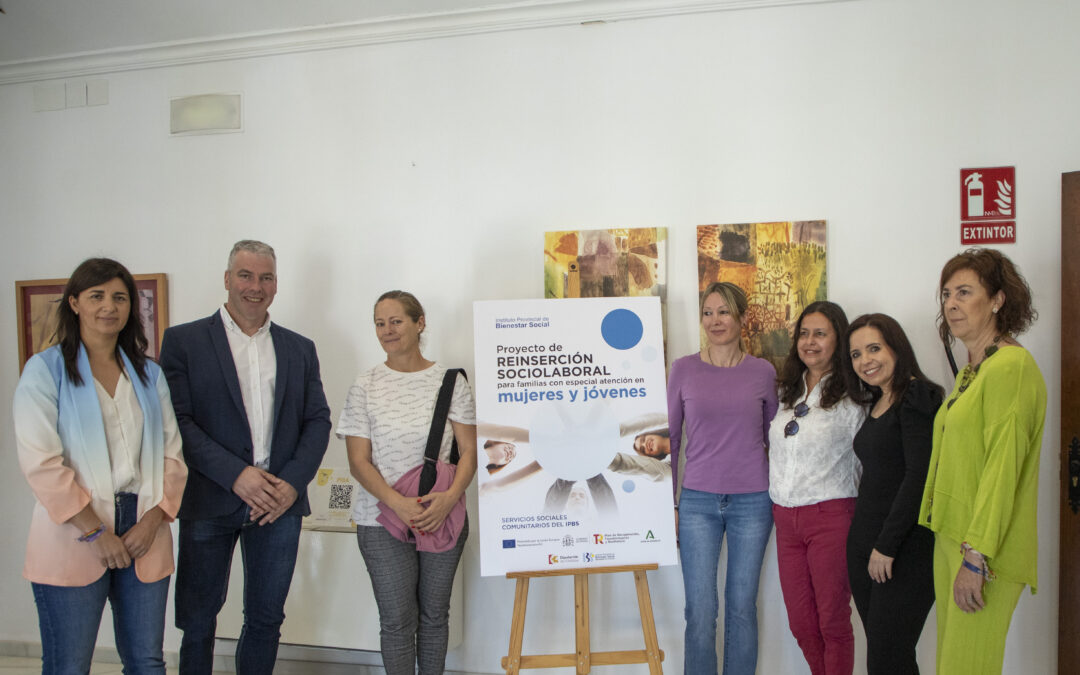 Casi 600 personas acceden a un proyecto europeo promovido por la Diputación para que mujeres y jóvenes se reincorporen al mercado laboral